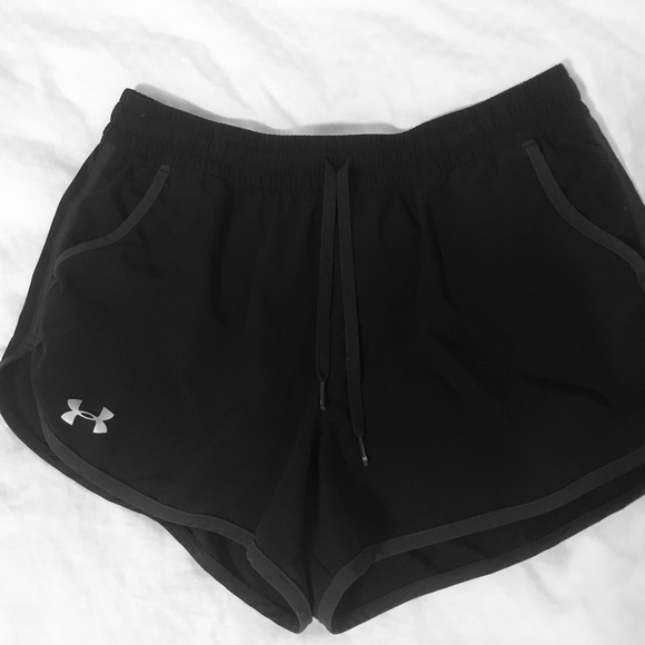 Under Armour Pants - Under Armour 2-in-1 Shorts Size M